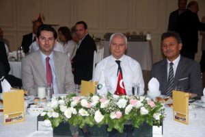 BUSİAD'dan siyasi uzlaşı &ccedil;ağrısı