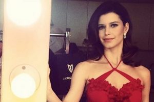 Beren Saat'in k&ouml;peğinin ismi Bittermiş...