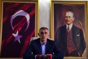Hacıosmanoğlu'na "Aziz Yıldırım" davası