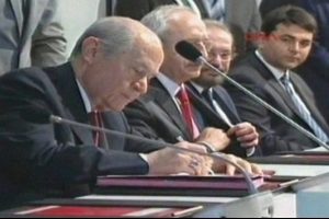 'B&uuml;y&uuml;k Uzlaşı' imzası atıldı