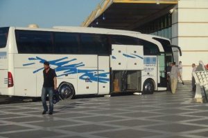 18 yaşından k&uuml;&ccedil;&uuml;klere otob&uuml;s bileti satışı yasak!