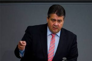 Alman bakandan M&uuml;sl&uuml;manlara &ccedil;ağrı