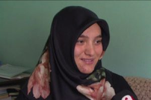 Başbakan'a bilezik veren o kız konuştu