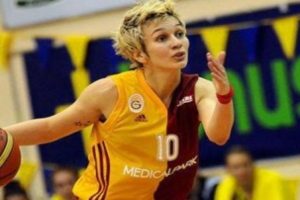 Işıl Alben, Dinamo Kursk takımına transfer oldu