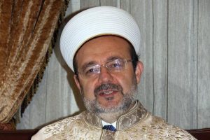 "İslam dini ve İslam d&uuml;nyası tarihin en zor s&uuml;re&ccedil;lerinden ge&ccedil;iyor"