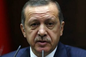 'Orada kimler var ama T&uuml;rkiye yok'