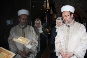 Mukaddes Miras Sergisi b&uuml;y&uuml;ledi