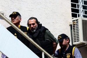 Eşini ve &ccedil;ocuğunu &ouml;ld&uuml;rd&uuml;, sevgilisi ortaya &ccedil;ıktı