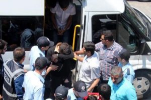 G&uuml;n&uuml;n en iğren&ccedil; haberi! 12 kişi g&ouml;zaltına alındı...