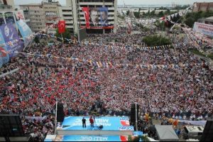 Başbakan turuna Samsun'dan başladı