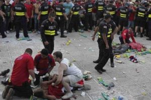 D&uuml;nya Kupası'nda şok! Bı&ccedil;aklandı...