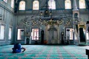&Ouml;l&uuml;m korkusuyla yapıldı, yıkılmıyor