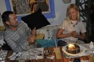 Serdar Orta&ccedil; Chloe'nin doğum g&uuml;n&uuml;n&uuml; kutladı