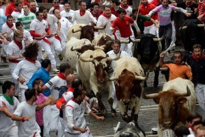 San Fermin'de boğalarla koşu heyecanı başladı