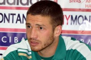 Stepanov Omonia Nicosia ile anlaştı