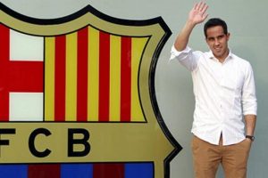 Bar&ccedil;a'ya imzayı attı!