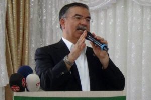 "AK Parti'nin en b&uuml;y&uuml;k icraati.."