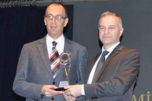 Onkoloji hastanesinin doktoru kansere yenik d&uuml;şt&uuml;