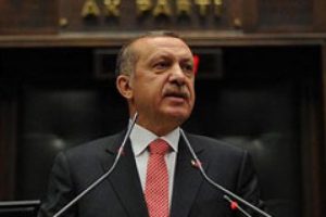 "Cumhurbaşkanı değil saksı se&ccedil;menin gayreti i&ccedil;indeler"