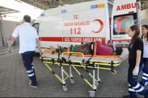 Sepetli motosiklet kazası: 3 yaralı