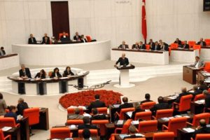 Meclis Soruşturma Komisyonu Başkanlığı'na K&ouml;yl&uuml; getirildi