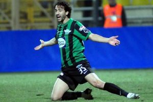 Bilal Kısa k&ouml;pr&uuml;leri attı!Bursaspor'a mı geliyor?