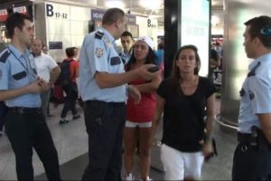 Bilet sırasına girmek istemeyince...