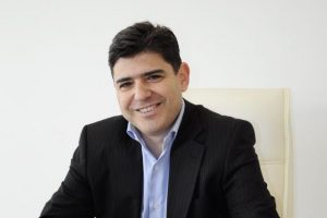 &Ccedil;ocukların ısırmasına izin verin