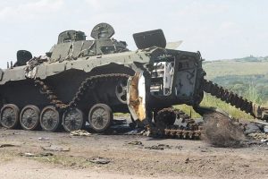 Ukrayna'nın doğusu yaralarını sarmaya &ccedil;alışıyor