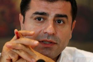 Demirtaş'tan Kılı&ccedil;daroğlu'na sert tepki