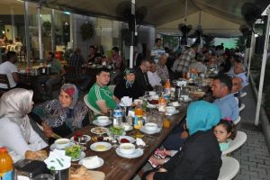 Şehit aileleri iftar sofrasında biraraya geldi
