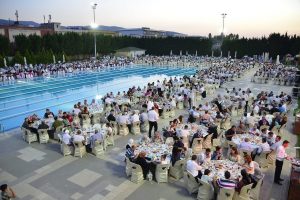 Edebali, personeliyle iftardaydı