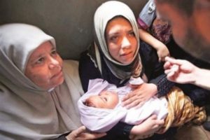 İsrailli vekilden şok s&ouml;zler: "Annelerini de &ouml;ld&uuml;relim"