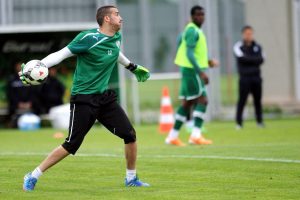 "Futbolculuk kariyerimi Bursaspor'da tamamlamak istiyorum"
