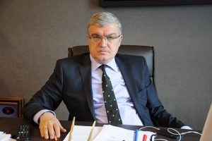 AK Parti'li vekil G&uuml;ven&ccedil; trafik kazası ge&ccedil;irdi