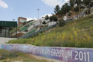 T&uuml;rkiye'nin tek atlama kulesi &ccedil;&ouml;kt&uuml;