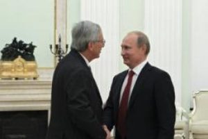 "Rusya-AB ilişkileri ciddi sınavlardan ge&ccedil;iyor"