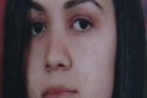 Otomobil şarampole yuvarlandı