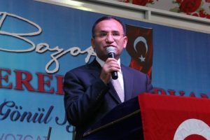 "Ramazana rağmen her g&uuml;n y&uuml;zlerce insan katlediliyor"