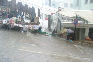 Bursa'da dolu ve sağanak etkili oldu