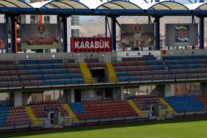UEFA Karab&uuml;k stadında inceleme yaptı