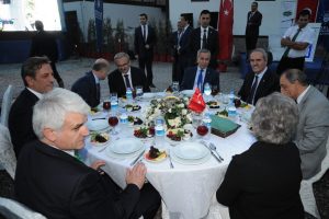 Ankara'daki Bursa lobisi B&uuml;y&uuml;kşehir'le g&uuml;&ccedil;leniyor