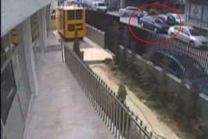 2 &ccedil;ocuğun &ouml;ld&uuml;ğ&uuml; kavga kamerada