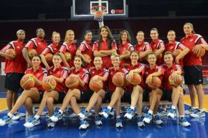 A Milli kadın basketbol takımı basınla buluştu