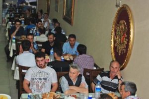 Balcıoğulları A.Ş. &ccedil;alışanları iftar yemeğinde buluştu