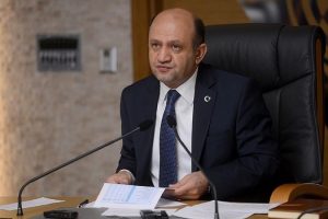 Bakan Işık'tan Soma'daki KOBİ'lere kredi m&uuml;jdesi