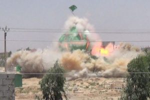 IŞİD cami ve t&uuml;rbeleri bombaladı