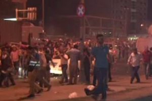 İsrail'in İstanbul Başkonsolosluğu &ouml;n&uuml;nde gergin anlar