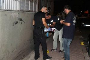 Diyarbakır'da derneğe ses bombalı saldırı