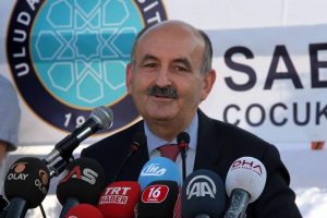 M&uuml;ezzinoğlu: İslam d&uuml;nyasında kan ve g&ouml;zyaşı var